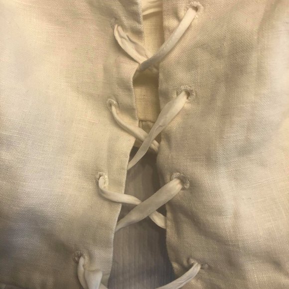 Aritzia White Crop Top - Picture 4 of 6